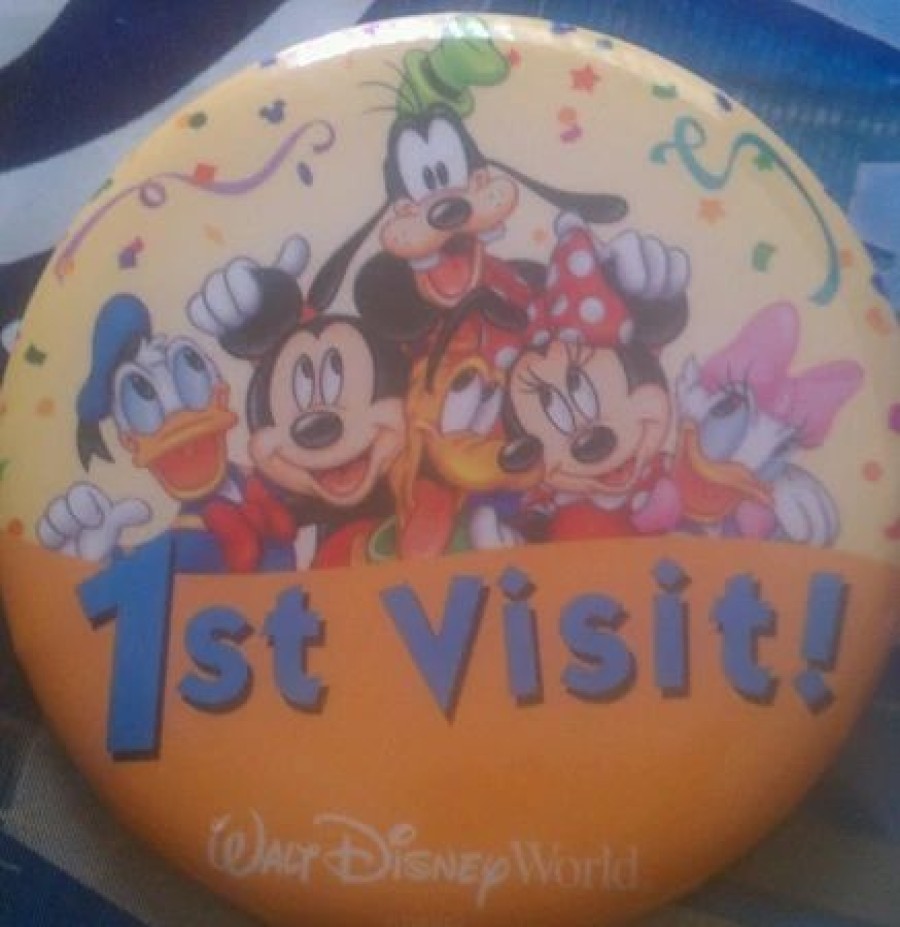 Accessories * | Disney Souvenir Button Mickey Mouse And Friends First Visit